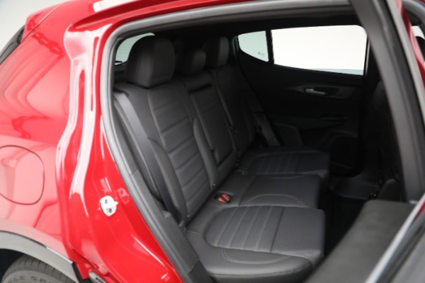 New 2024 Alfa Romeo Tonale Ti for sale $50,290 at Rolls-Royce Motor Cars Greenwich in Greenwich CT 06830 24