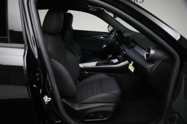 New 2024 Alfa Romeo Tonale Ti for sale Sold at Rolls-Royce Motor Cars Greenwich in Greenwich CT 06830 23