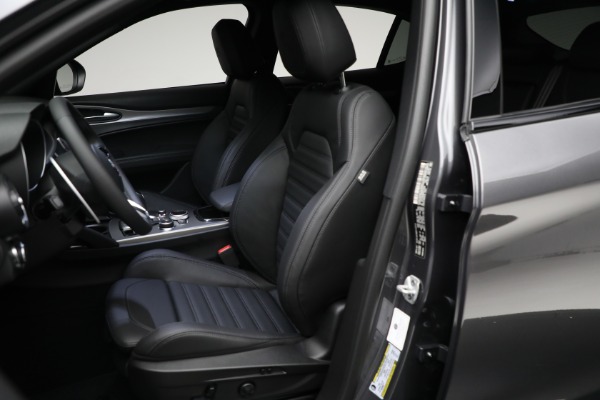 New 2024 Alfa Romeo Stelvio Veloce for sale Sold at Rolls-Royce Motor Cars Greenwich in Greenwich CT 06830 26