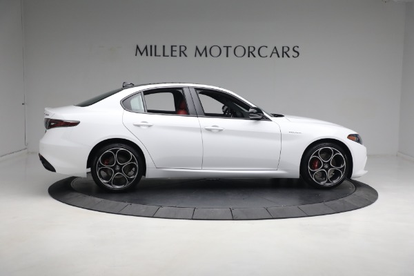 New 2024 Alfa Romeo Giulia Veloce for sale $55,285 at Rolls-Royce Motor Cars Greenwich in Greenwich CT 06830 14