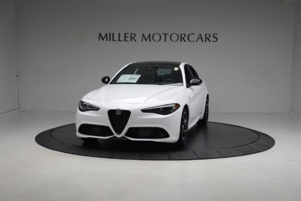 New 2024 Alfa Romeo Giulia Veloce for sale $55,285 at Rolls-Royce Motor Cars Greenwich in Greenwich CT 06830 1