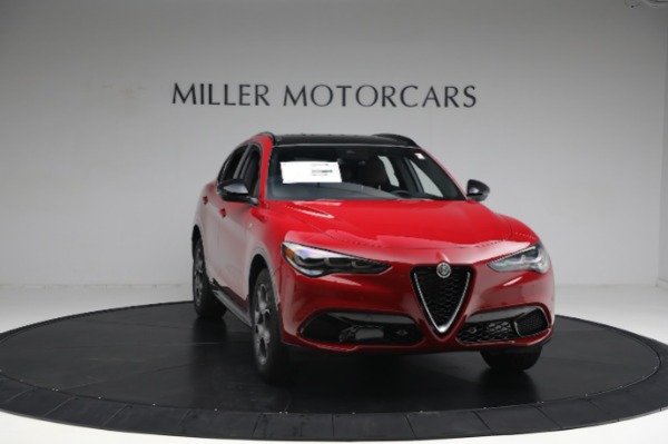 New 2024 Alfa Romeo Stelvio Ti for sale $53,920 at Rolls-Royce Motor Cars Greenwich in Greenwich CT 06830 10