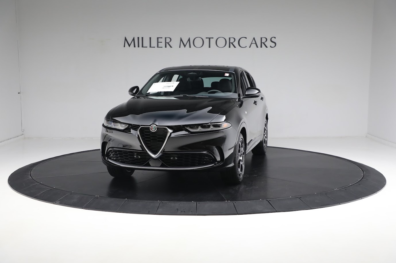 New 2024 Alfa Romeo Tonale Ti for sale $52,790 at Rolls-Royce Motor Cars Greenwich in Greenwich CT 06830 1