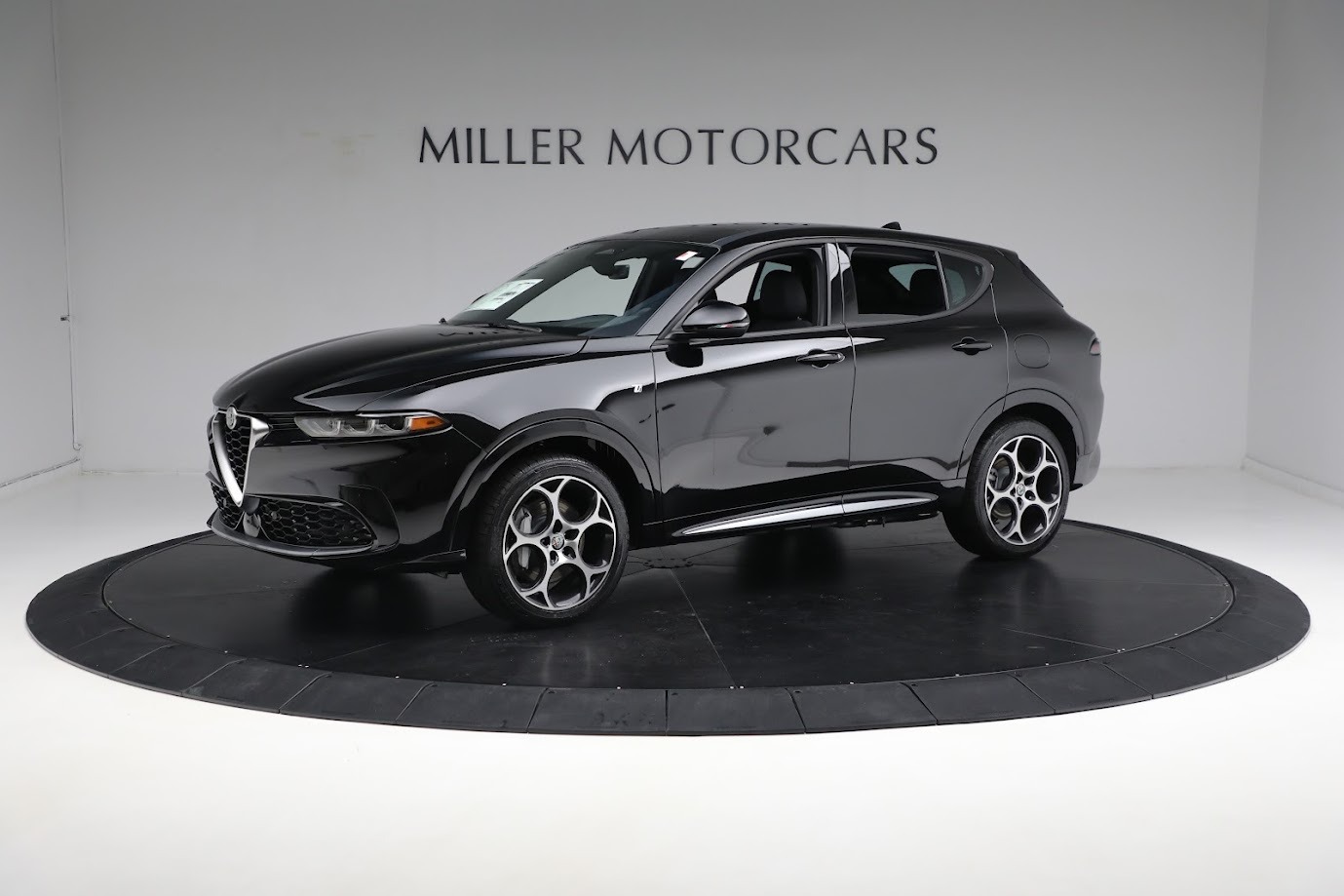 Used 2024 Alfa Romeo Tonale Ti for sale $30,900 at Rolls-Royce Motor Cars Greenwich in Greenwich CT 06830 1