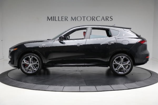 New 2023 Maserati Levante GT for sale Sold at Rolls-Royce Motor Cars Greenwich in Greenwich CT 06830 8