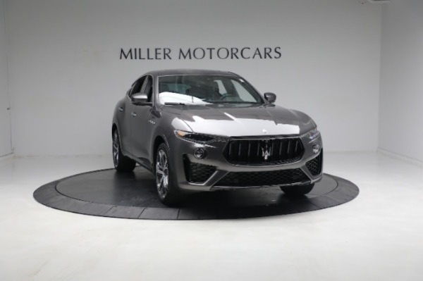 New 2023 Maserati Levante Modena for sale $101,989 at Rolls-Royce Motor Cars Greenwich in Greenwich CT 06830 16