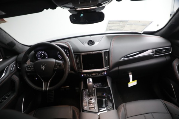 New 2023 Maserati Levante Modena for sale $101,989 at Rolls-Royce Motor Cars Greenwich in Greenwich CT 06830 27