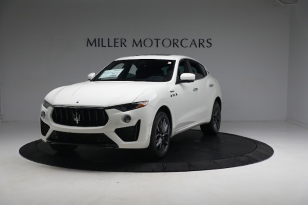 New 2023 Maserati Levante Modena for sale Sold at Rolls-Royce Motor Cars Greenwich in Greenwich CT 06830 2