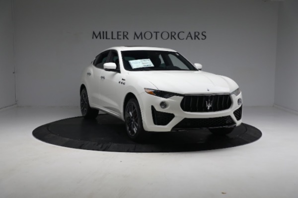 New 2023 Maserati Levante Modena for sale Sold at Rolls-Royce Motor Cars Greenwich in Greenwich CT 06830 23