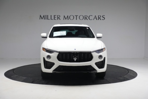 New 2023 Maserati Levante Modena for sale Sold at Rolls-Royce Motor Cars Greenwich in Greenwich CT 06830 24