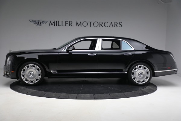 Used 2017 Bentley Mulsanne for sale $149,900 at Rolls-Royce Motor Cars Greenwich in Greenwich CT 06830 4