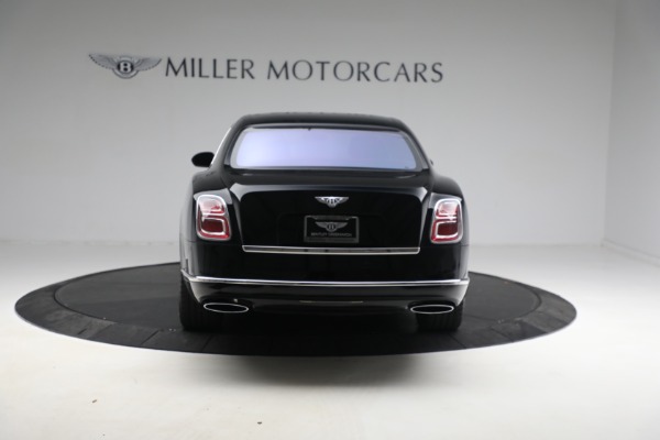 Used 2017 Bentley Mulsanne for sale $149,900 at Rolls-Royce Motor Cars Greenwich in Greenwich CT 06830 9