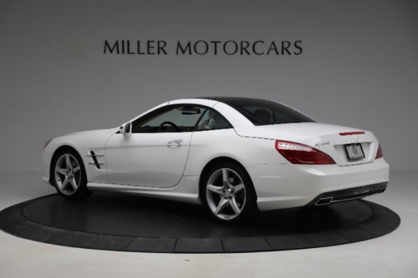 Used 2016 Mercedes-Benz SL-Class SL 400 for sale $44,900 at Rolls-Royce Motor Cars Greenwich in Greenwich CT 06830 4