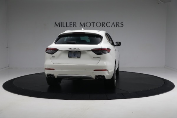 Used 2021 Maserati Levante S GranLusso for sale Sold at Rolls-Royce Motor Cars Greenwich in Greenwich CT 06830 15