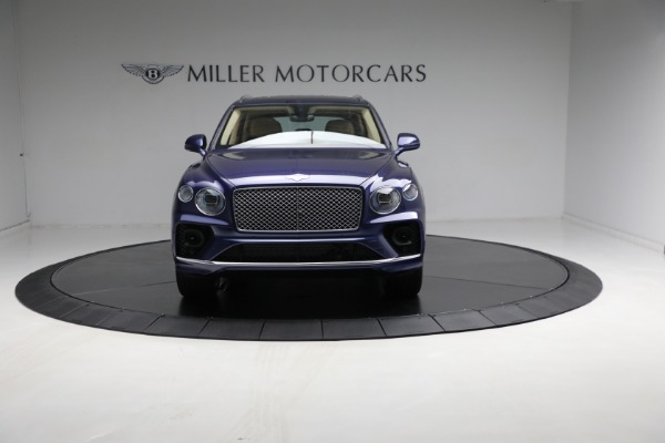 New 2023 Bentley Bentayga V8 for sale $238,450 at Rolls-Royce Motor Cars Greenwich in Greenwich CT 06830 14