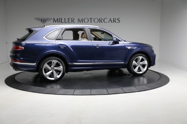 New 2023 Bentley Bentayga V8 for sale $238,450 at Rolls-Royce Motor Cars Greenwich in Greenwich CT 06830 9