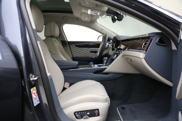 New 2024 Bentley Flying Spur Azure V8 for sale Sold at Rolls-Royce Motor Cars Greenwich in Greenwich CT 06830 18