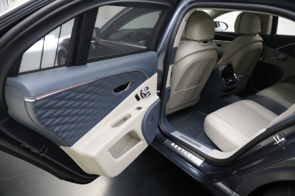 New 2024 Bentley Flying Spur Azure V8 for sale Sold at Rolls-Royce Motor Cars Greenwich in Greenwich CT 06830 20