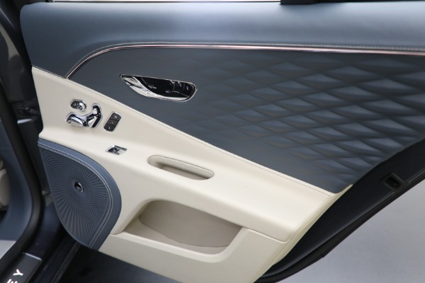 New 2024 Bentley Flying Spur Azure V8 for sale Sold at Rolls-Royce Motor Cars Greenwich in Greenwich CT 06830 27