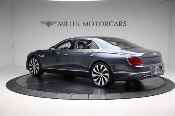 New 2024 Bentley Flying Spur Azure V8 for sale $288,300 at Rolls-Royce Motor Cars Greenwich in Greenwich CT 06830 4