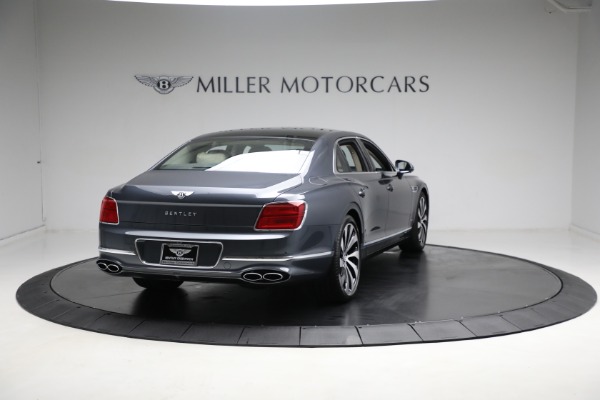 New 2024 Bentley Flying Spur Azure V8 for sale $288,300 at Rolls-Royce Motor Cars Greenwich in Greenwich CT 06830 7