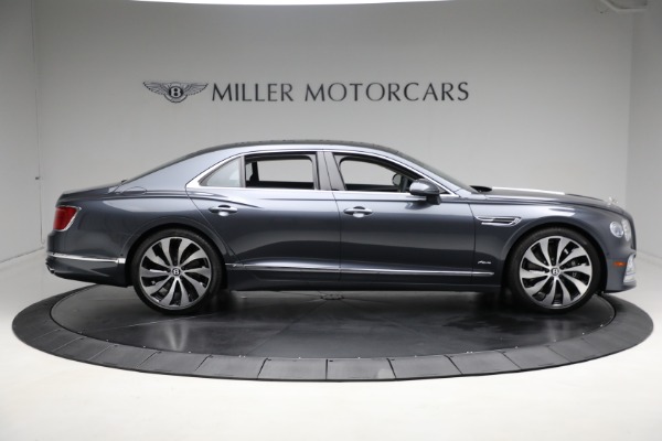 New 2024 Bentley Flying Spur Azure V8 for sale $288,300 at Rolls-Royce Motor Cars Greenwich in Greenwich CT 06830 9