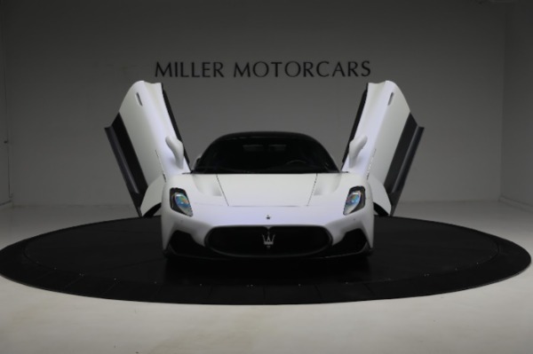 Used 2022 Maserati MC20 for sale $194,900 at Rolls-Royce Motor Cars Greenwich in Greenwich CT 06830 28