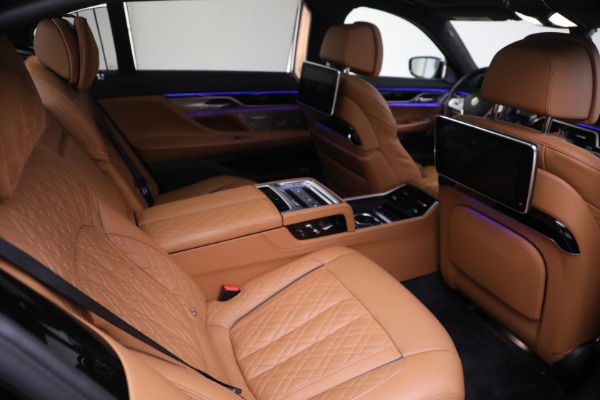 Used 2022 BMW 7 Series ALPINA B7 xDrive for sale $109,900 at Rolls-Royce Motor Cars Greenwich in Greenwich CT 06830 28