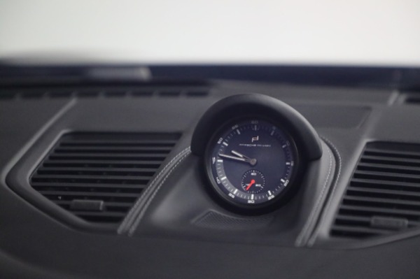 Used 2022 Porsche 911 Targa 4 GTS for sale Sold at Rolls-Royce Motor Cars Greenwich in Greenwich CT 06830 27