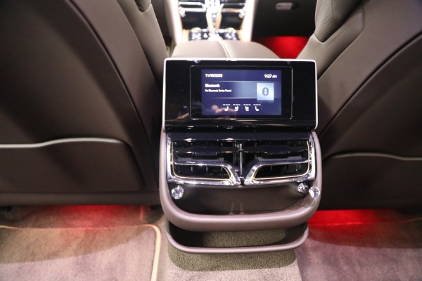 Used 2023 Bentley Flying Spur Speed for sale $289,900 at Rolls-Royce Motor Cars Greenwich in Greenwich CT 06830 26