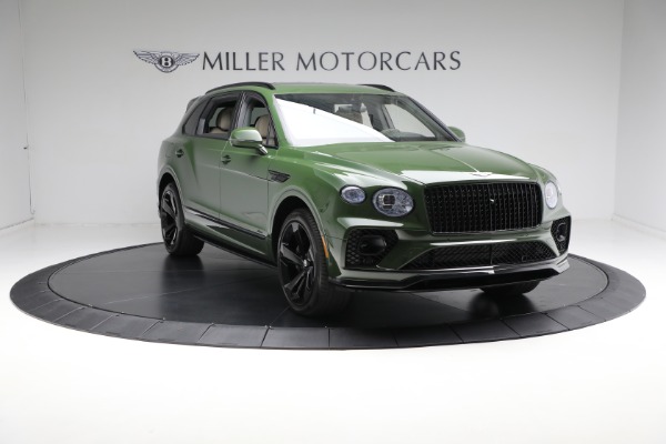 Used 2023 Bentley Bentayga EWB Azure V8 for sale Sold at Rolls-Royce Motor Cars Greenwich in Greenwich CT 06830 19