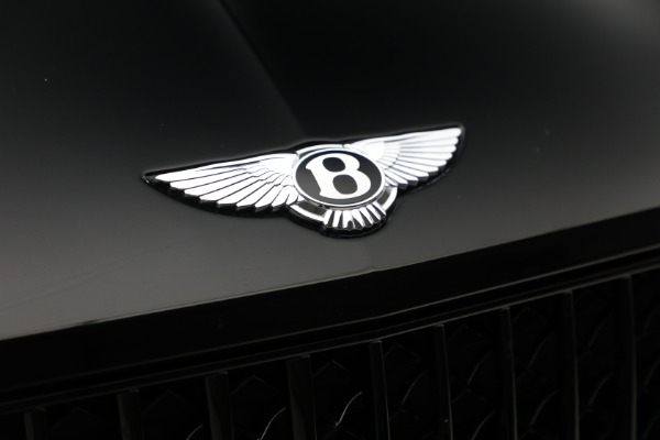 Used 2023 Bentley Bentayga EWB Azure V8 for sale $264,900 at Rolls-Royce Motor Cars Greenwich in Greenwich CT 06830 22