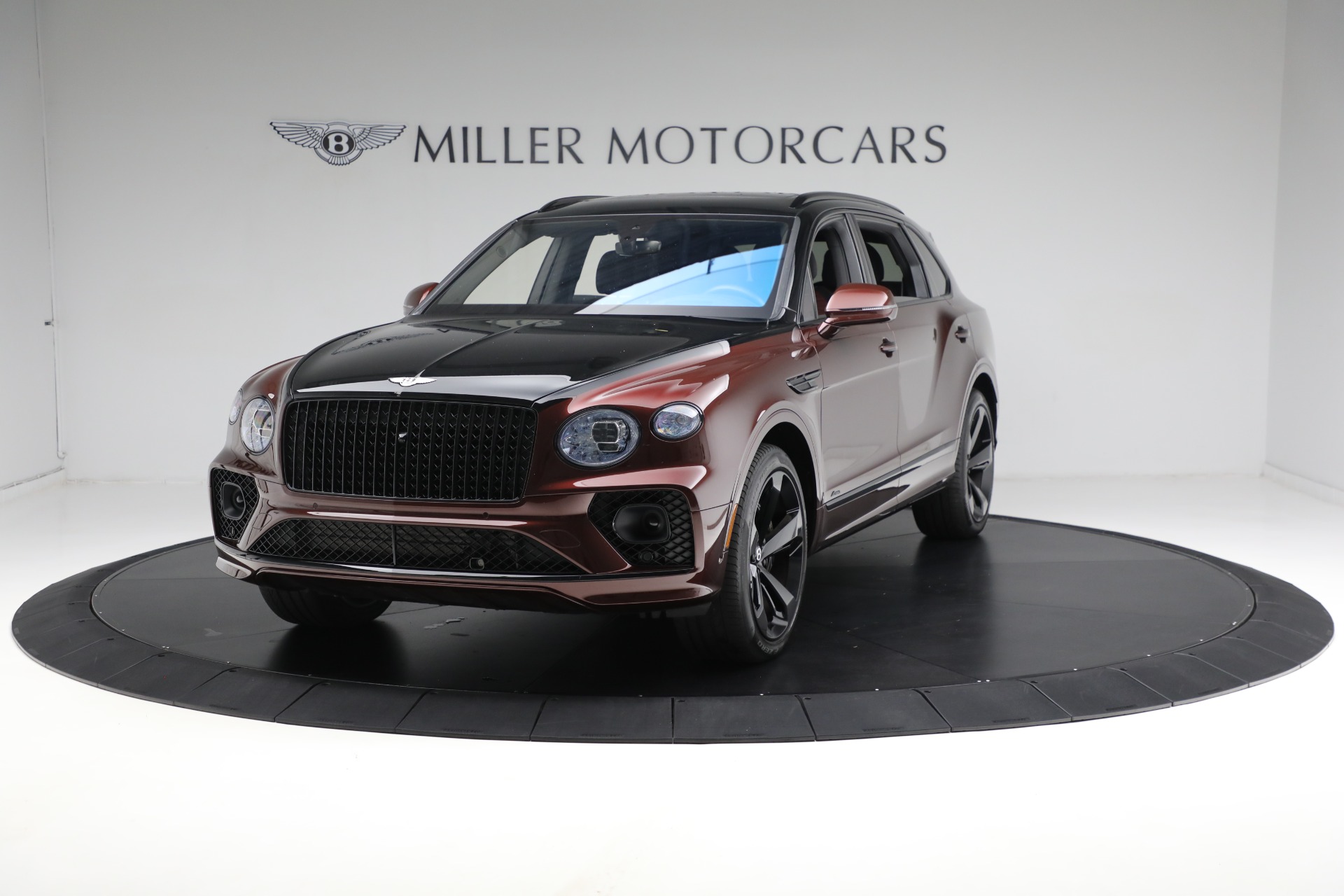 Used 2023 Bentley Bentayga EWB Azure V8 for sale $264,900 at Rolls-Royce Motor Cars Greenwich in Greenwich CT 06830 1
