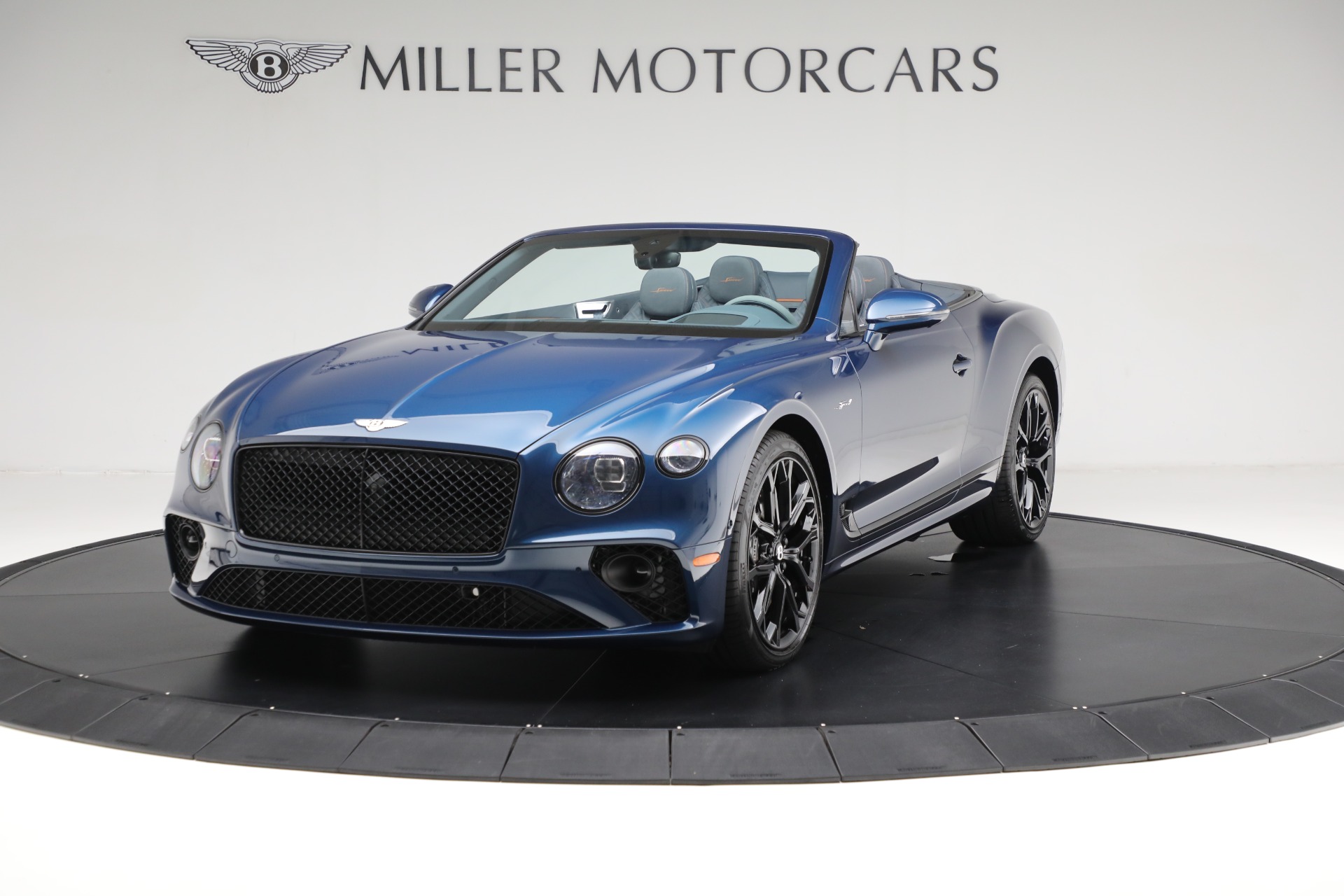Used 2023 Bentley Continental GTC Speed for sale $324,900 at Rolls-Royce Motor Cars Greenwich in Greenwich CT 06830 1