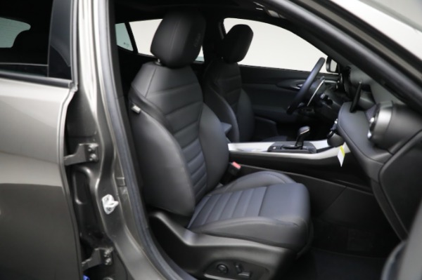 New 2024 Alfa Romeo Tonale Veloce for sale Sold at Rolls-Royce Motor Cars Greenwich in Greenwich CT 06830 28