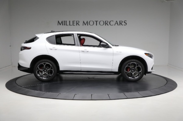 New 2024 Alfa Romeo Stelvio Veloce for sale $57,420 at Rolls-Royce Motor Cars Greenwich in Greenwich CT 06830 16