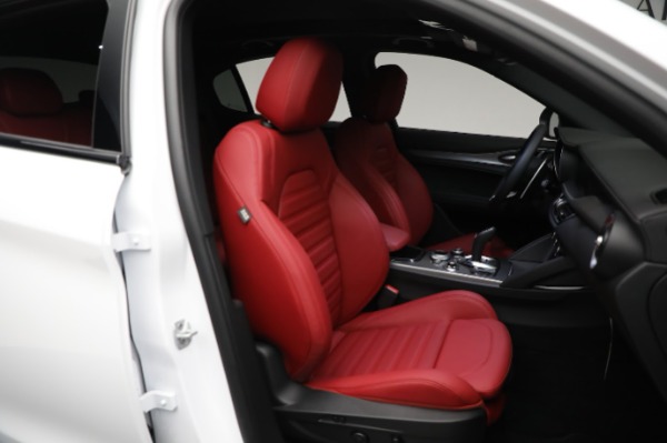 New 2024 Alfa Romeo Stelvio Veloce for sale Sold at Rolls-Royce Motor Cars Greenwich in Greenwich CT 06830 25
