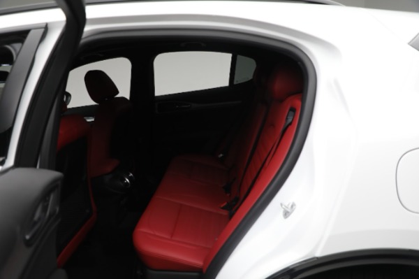 New 2024 Alfa Romeo Stelvio Veloce for sale Sold at Rolls-Royce Motor Cars Greenwich in Greenwich CT 06830 26