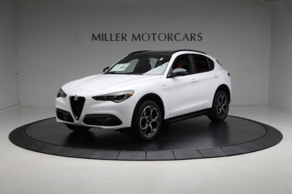 New 2024 Alfa Romeo Stelvio Veloce for sale $57,420 at Rolls-Royce Motor Cars Greenwich in Greenwich CT 06830 4