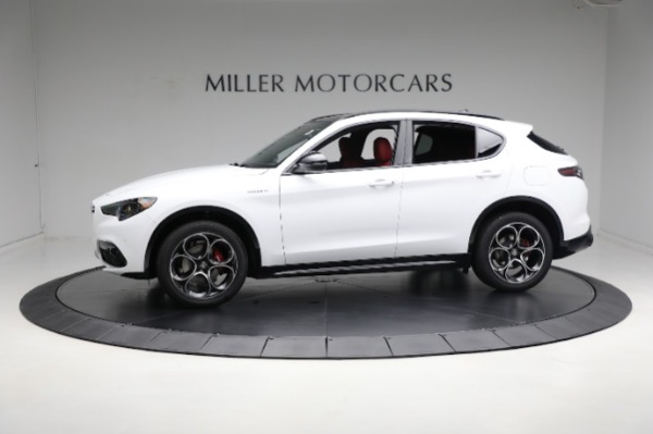 New 2024 Alfa Romeo Stelvio Veloce for sale $57,420 at Rolls-Royce Motor Cars Greenwich in Greenwich CT 06830 5