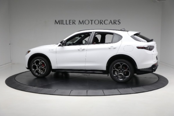 New 2024 Alfa Romeo Stelvio Veloce for sale $57,420 at Rolls-Royce Motor Cars Greenwich in Greenwich CT 06830 7