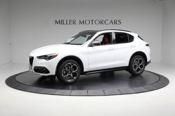 New 2024 Alfa Romeo Stelvio Veloce for sale $57,420 at Rolls-Royce Motor Cars Greenwich in Greenwich CT 06830 1