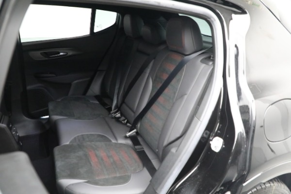 Used 2024 Alfa Romeo Tonale Veloce for sale $28,900 at Rolls-Royce Motor Cars Greenwich in Greenwich CT 06830 26