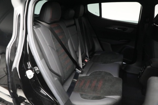 Used 2024 Alfa Romeo Tonale Veloce for sale $28,900 at Rolls-Royce Motor Cars Greenwich in Greenwich CT 06830 27