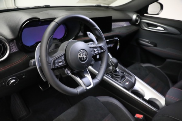 New 2024 Alfa Romeo Tonale Veloce for sale Sold at Rolls-Royce Motor Cars Greenwich in Greenwich CT 06830 28