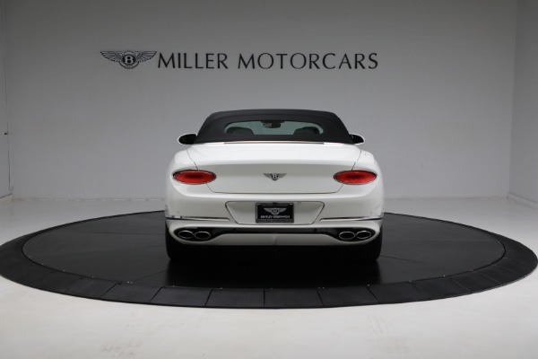Used 2022 Bentley Continental GTC V8 for sale Sold at Rolls-Royce Motor Cars Greenwich in Greenwich CT 06830 14