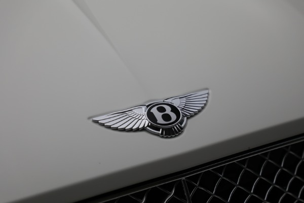 Used 2022 Bentley Continental GTC V8 for sale Sold at Rolls-Royce Motor Cars Greenwich in Greenwich CT 06830 18