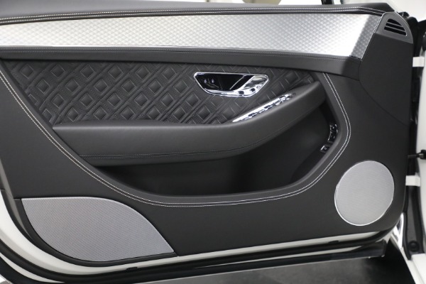 Used 2022 Bentley Continental GTC V8 for sale Sold at Rolls-Royce Motor Cars Greenwich in Greenwich CT 06830 23