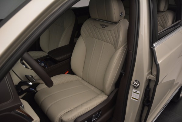 Used 2017 Bentley Bentayga for sale Sold at Rolls-Royce Motor Cars Greenwich in Greenwich CT 06830 17