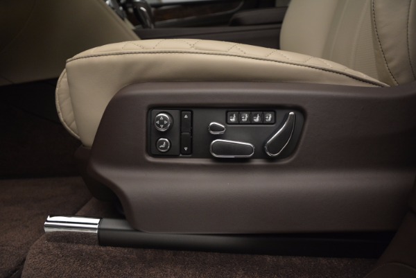 Used 2017 Bentley Bentayga for sale Sold at Rolls-Royce Motor Cars Greenwich in Greenwich CT 06830 24